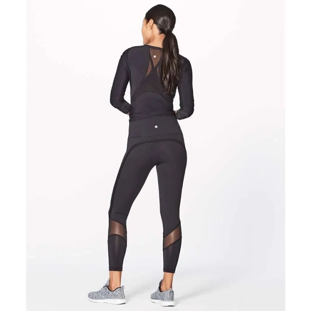 Lululemon Fresh in Mesh Tight leggings in a deep wine or burgundy color Sz 6